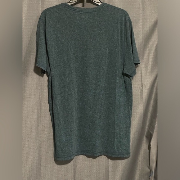 Men’s Old Navy ON Graphic T-Shirt - Picture 2 of 5